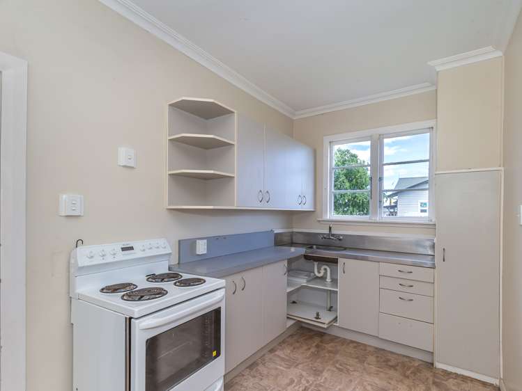 68 Queen Street West Levin_6