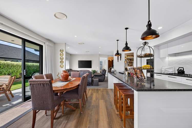 5 Ruahine Road Poraiti_7
