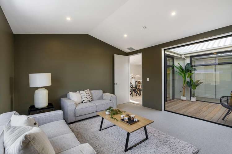 6 Flight Close Rolleston_6