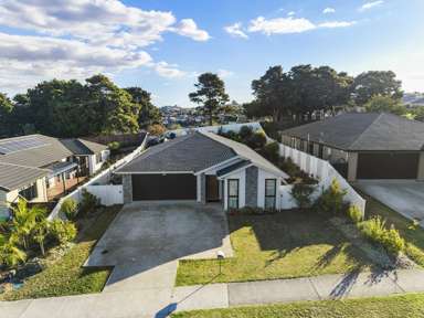 111 HILLPARK DRIVE_1