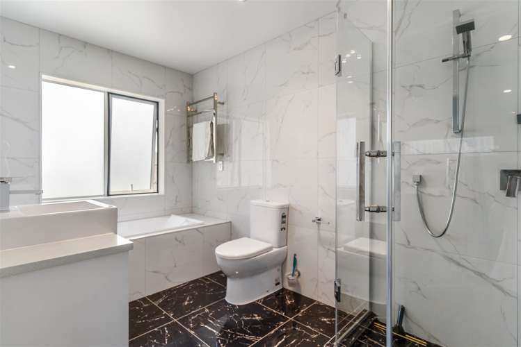 13 Eastfield Avenue Flat Bush_14