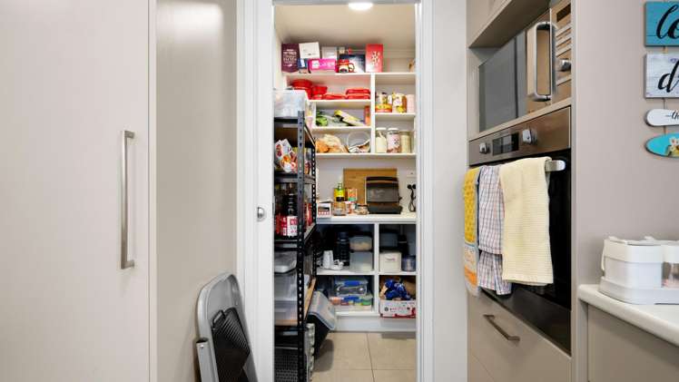 262 Dixon Road Fitzroy_2