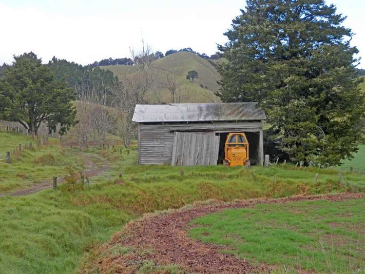 698 Whananaki South Road Whananaki_10