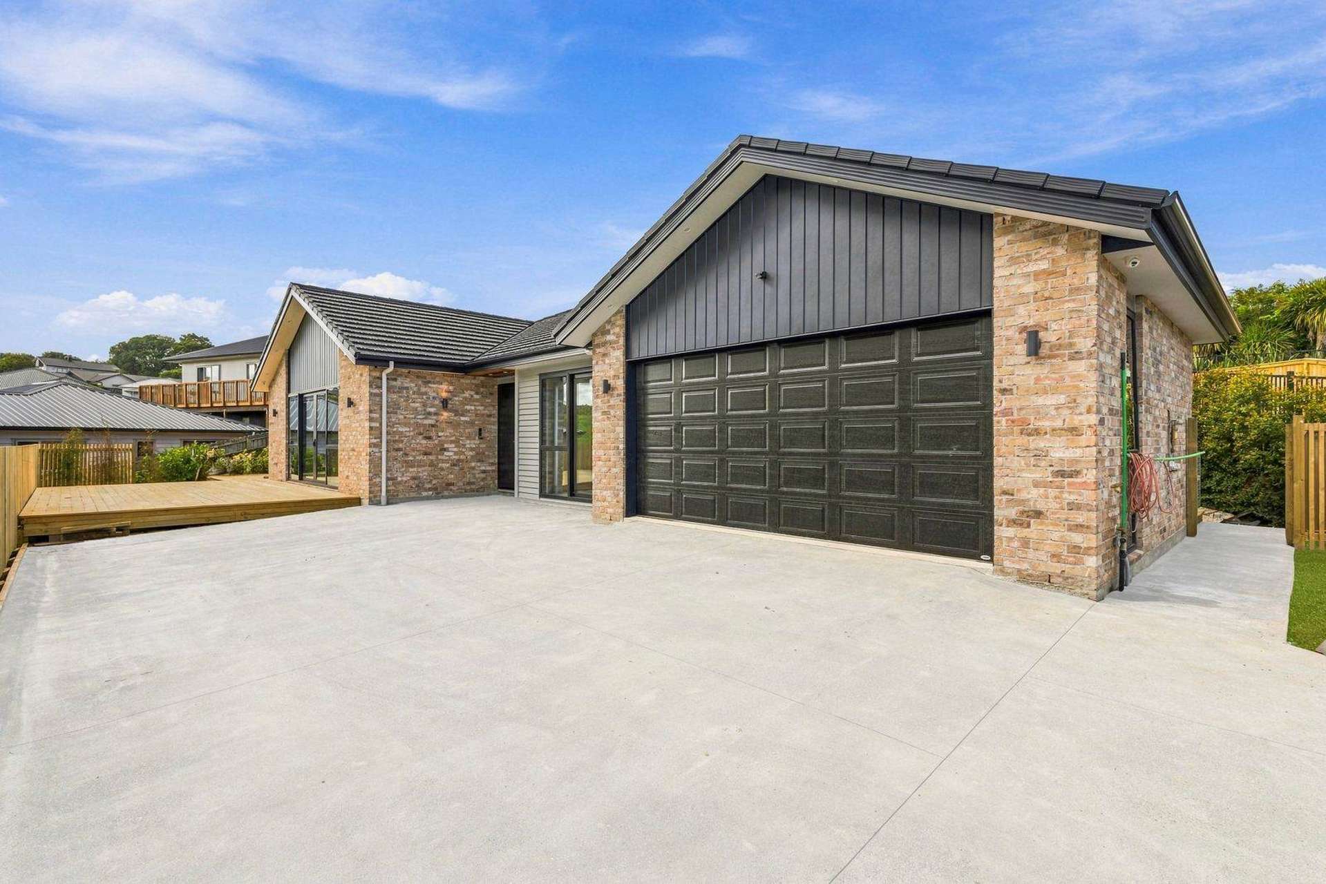 60 & 77 Rongoa Maori Way Pukekohe_0