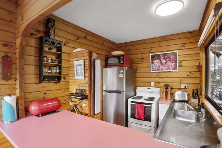 1219 Hikuai Settlement Road Pauanui_7