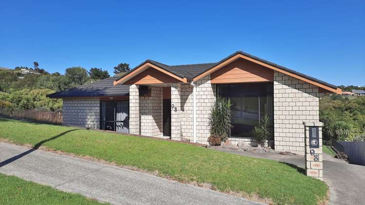 93 Orion Drive Welcome Bay_25
