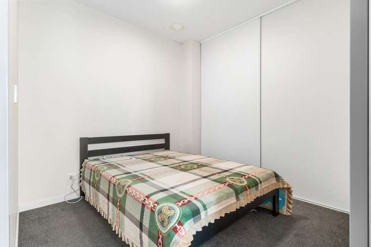 1202/135 Hobson Street_5