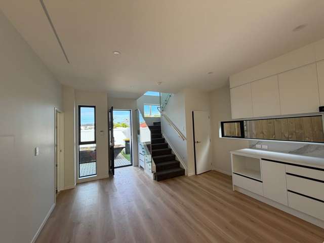 3/32 Corunna Road Milford_1