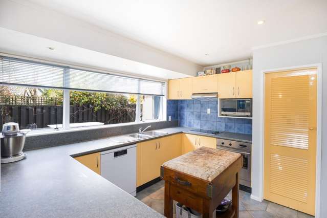 6 Truscott Grove Awapuni_4