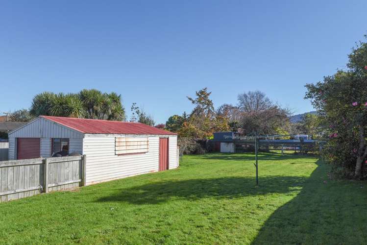 16 Hunt Crescent Hillcrest_12