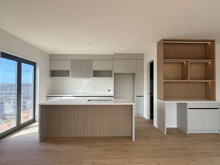 8 Lambert Road_5