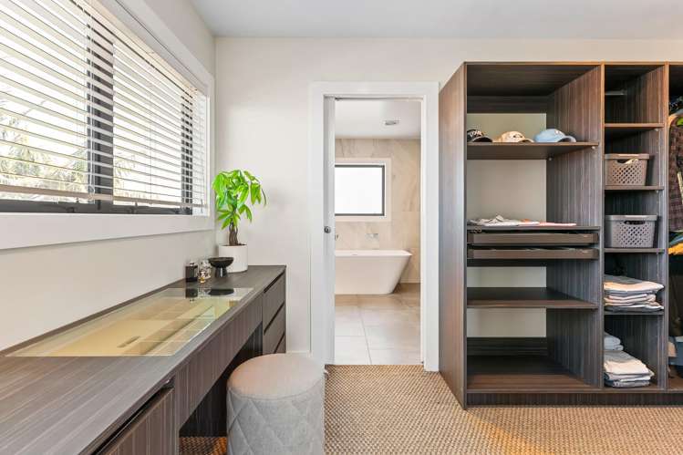 236 Vipond Road Stanmore Bay_9