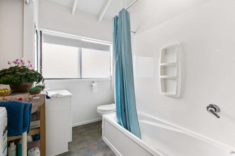 4/24 Beswick Place Birkdale_14