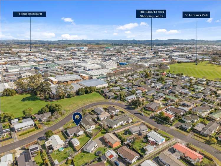 37 Garland Drive St Andrews_16