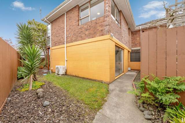 Owner Moving out of Auckland - Must Sell