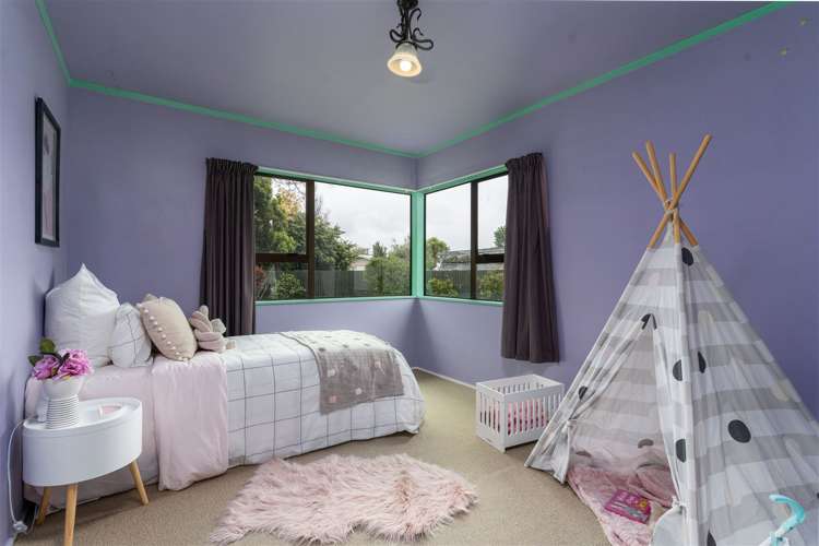 7 Leeds Place Solway_7