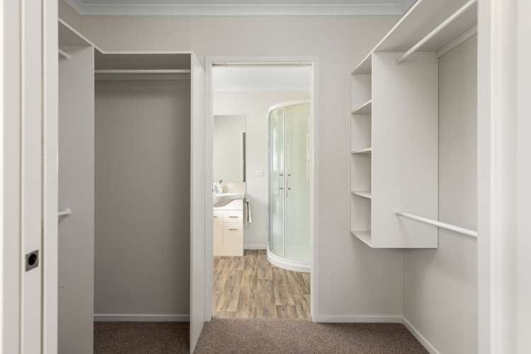 302 Ballintoy Park Drive Welcome Bay_6