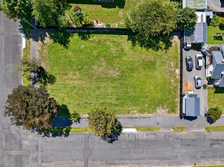Lot Lots 1,2 and 3/- 23 Hogg Crescent Masterton_6