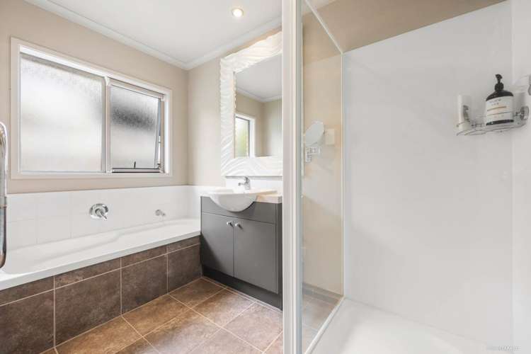 7 Anchorite Way Red Beach_9