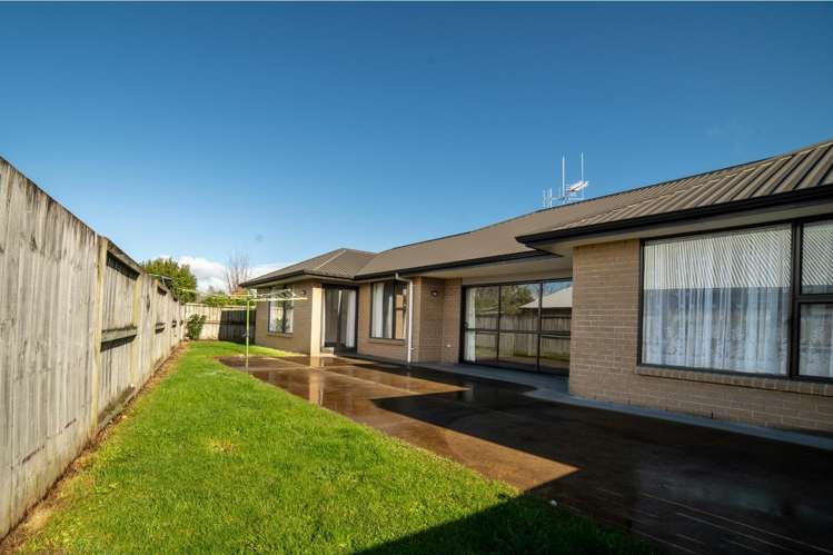 7 Tulip Drive Cambridge_17