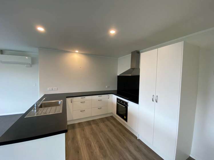 6A Arnhem Place Pukekohe_4