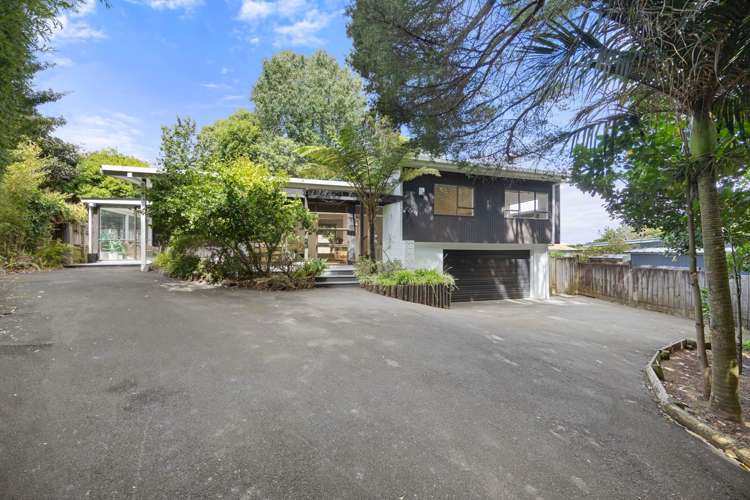 57 Hill Road Hill Park_19