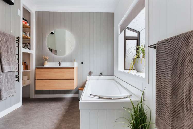 37 Tamatea Road Taupo_11