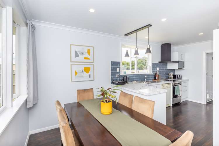 31 Halberg Crescent Chartwell_9