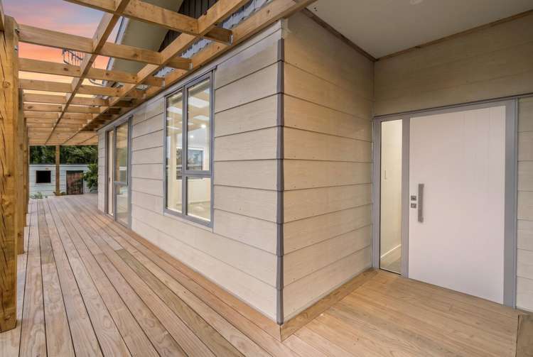 11 Bath Road_2