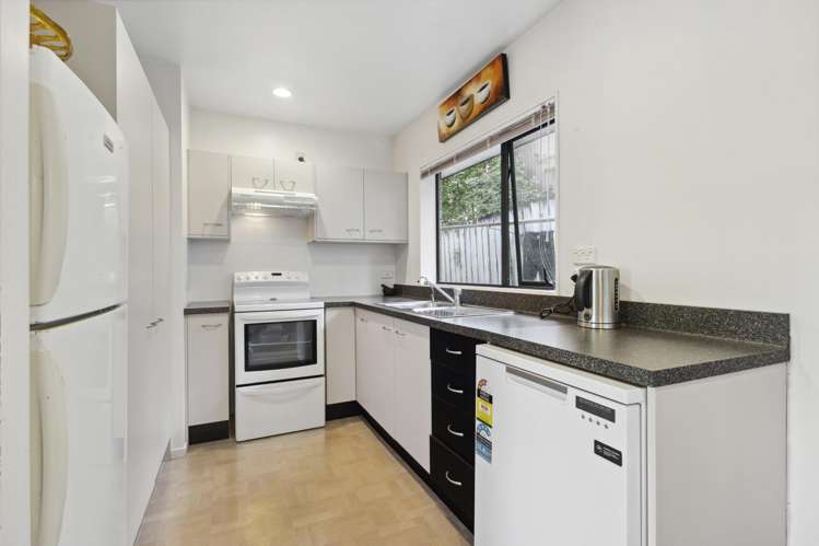 2/101 Wallace Road_1