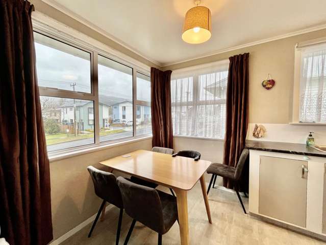 146 George Street Stokes Valley_4