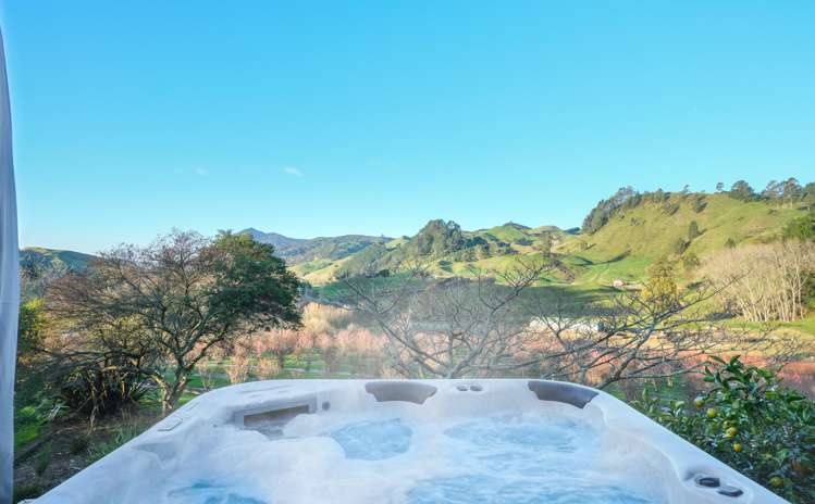 1427 Te Kopia Road Waikite Valley_14