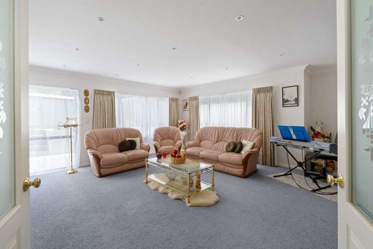 16 Waimanu Bay Drive Te Atatu Peninsula_15