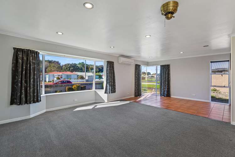 53 Blake Street Waitara_19