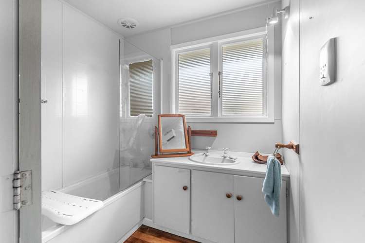 51 Swinton Street Gladstone_15