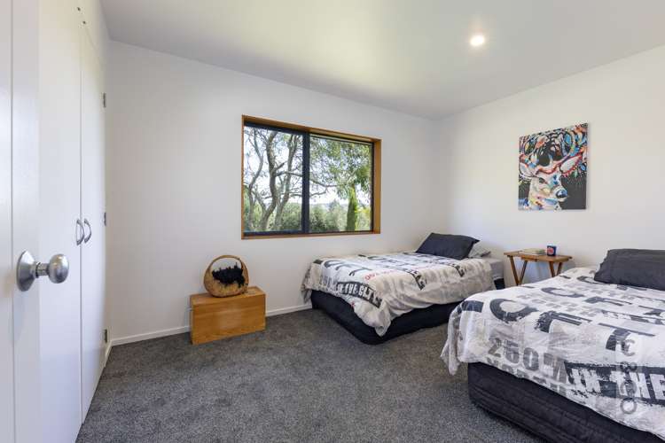 1226 State Highway 16 Waimauku_30