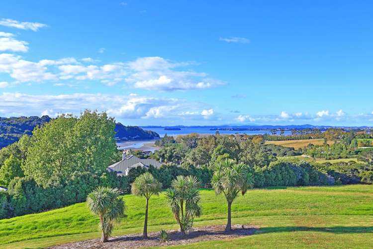 19 Tudor Park Drive Whitford_17