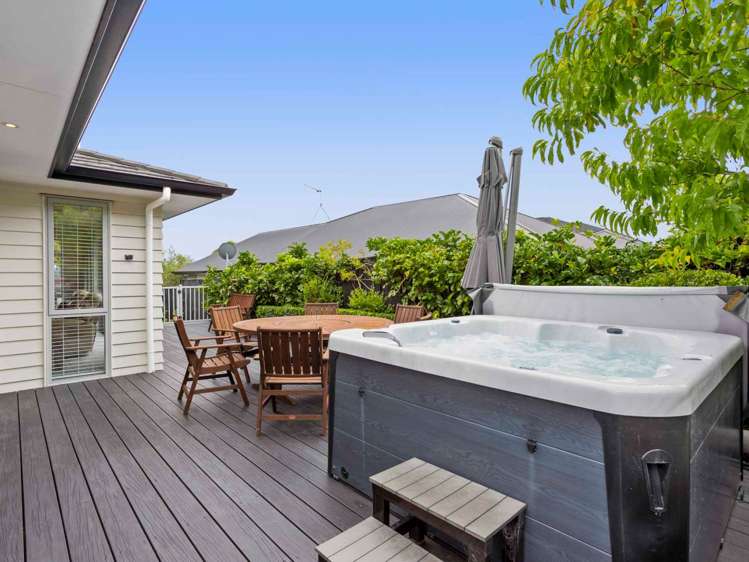 67 Madison Terrace Millwater_25