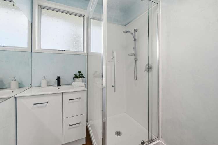 7 Turquoise Place Pukehangi_10