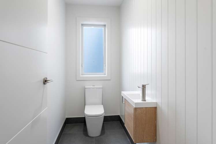 7 Pihoihoi Close Waikanae_19