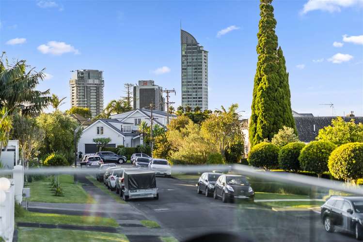 1/5 Brown Street Hauraki_10