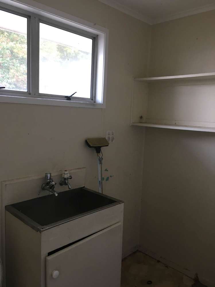 8 Kendall Court Wattle Downs_10