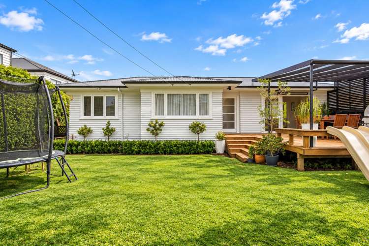 1/27 Duke Street Papakura_17