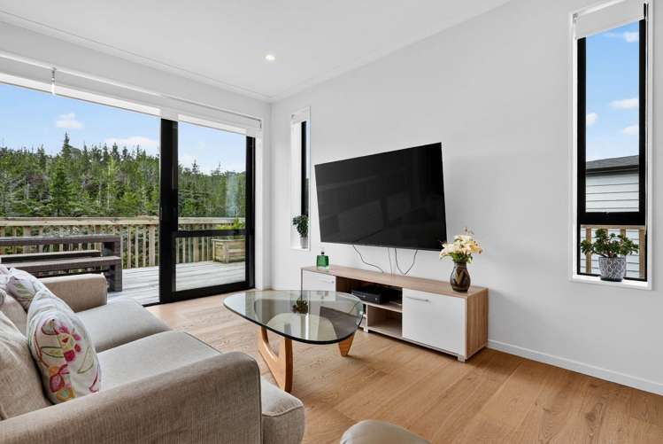 81 Pacific Heights Road Orewa_11