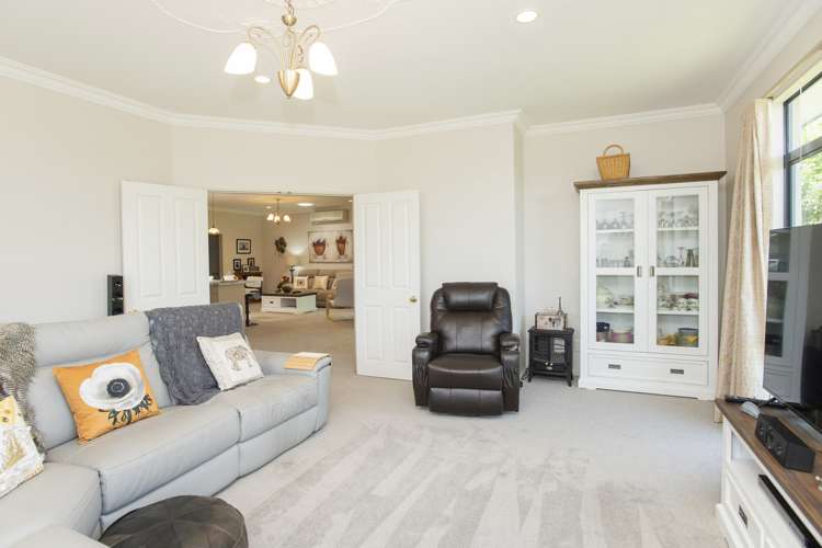 98 Potae Avenue Lytton West_8