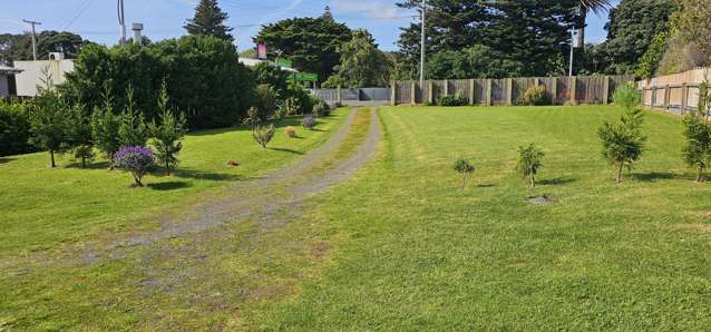 169 Egmont Street Patea_4