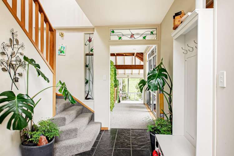 62 Churchill Drive Taradale_12