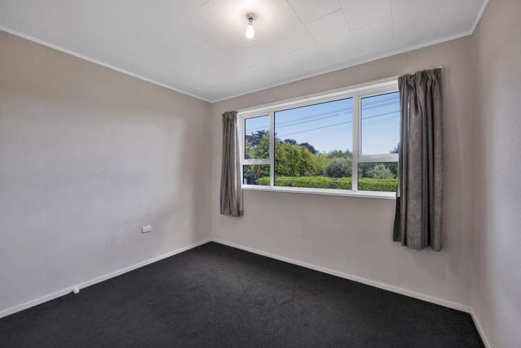 21 Manawapou Road Hawera_10