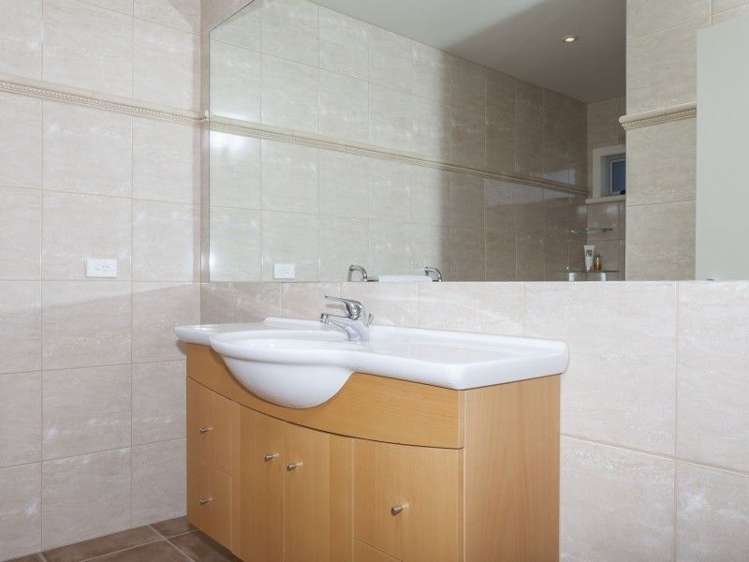 135 Motu Capri Pauanui_25