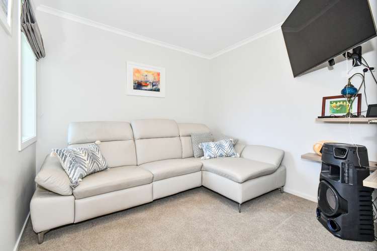 68 Kowhai Avenue Kaiaua_6